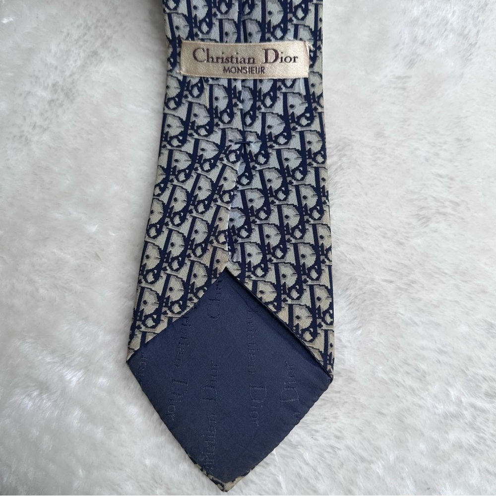 Dior Navy and Cream Men's Tie - Picture 10 of 12